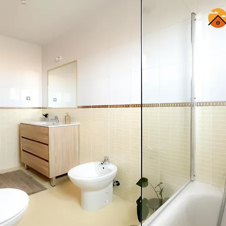 Ocean View Villa *